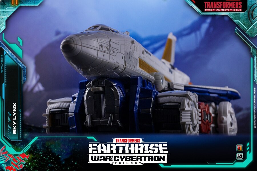 Transformers Earthrise Sky Lynx Toy Photography Gallery By IAMNOFIRE  (8 of 18)